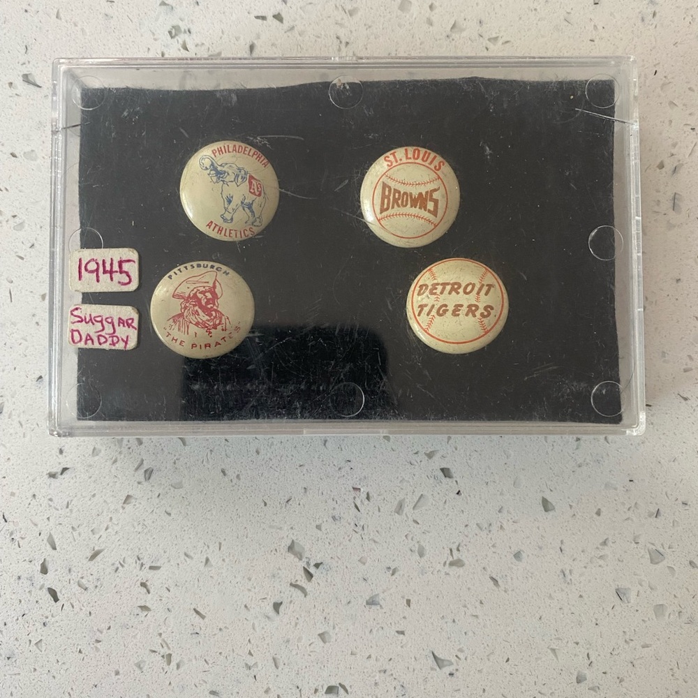 Vintage 4 Pin Lot - 1945 MLB Lapel Pins - Pirates, Athletics, Tigers, Browns
